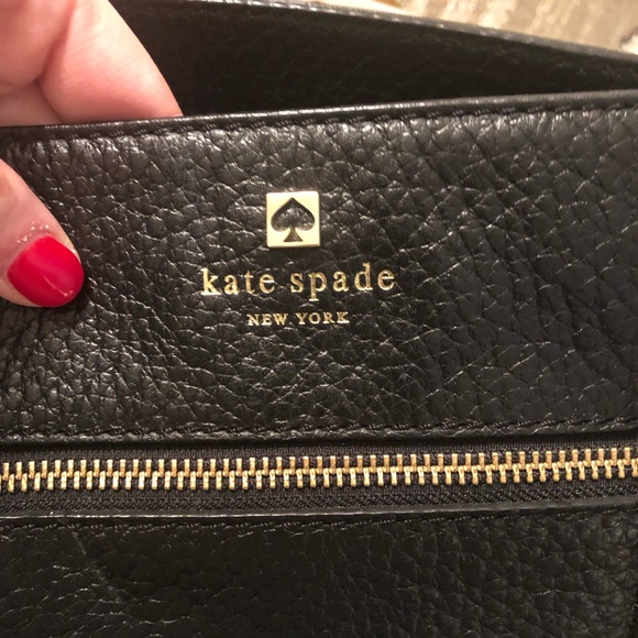Kate Spade purse - Picture 3 of 8